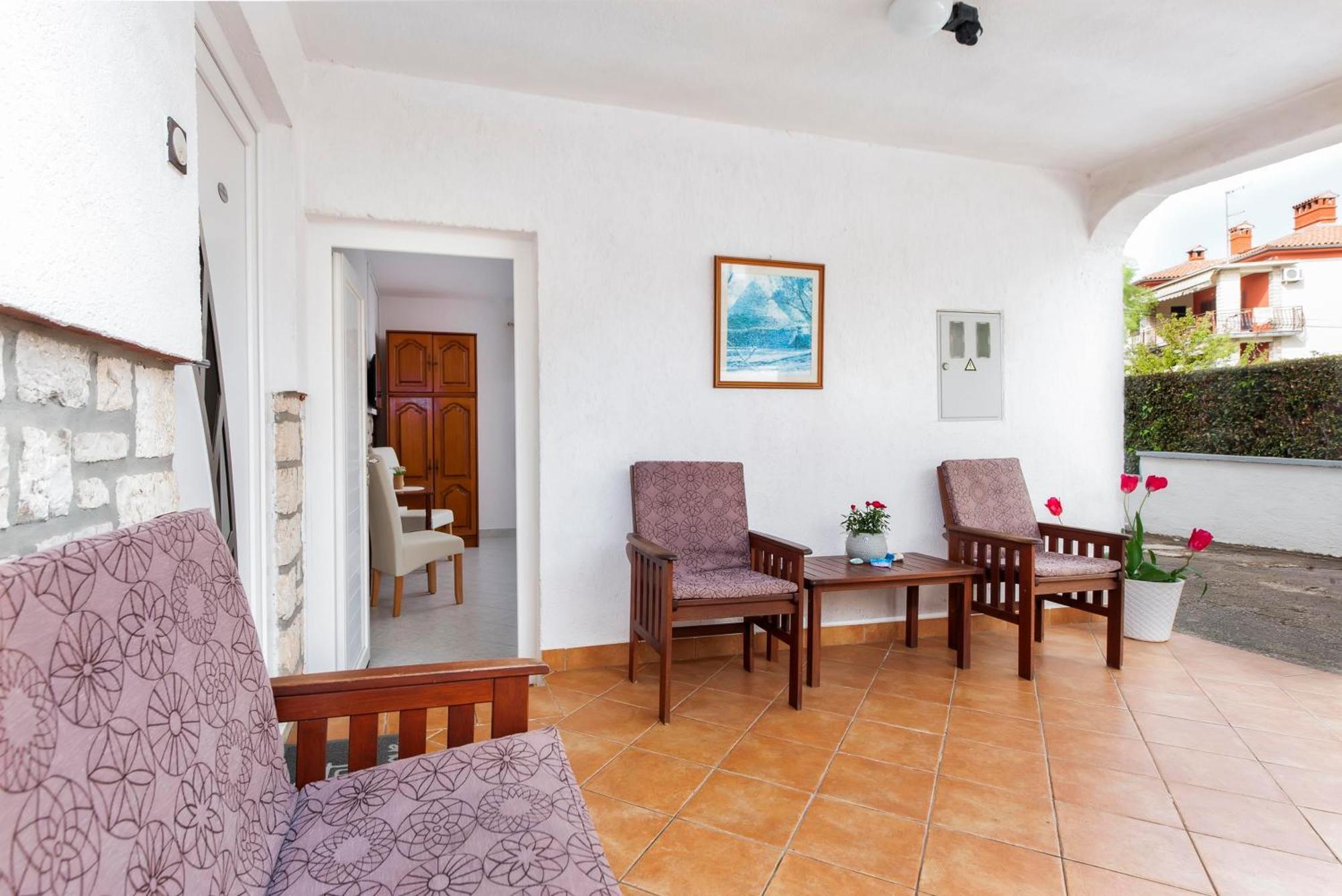 Apartments And Room Silvana Rovinj Exteriör bild