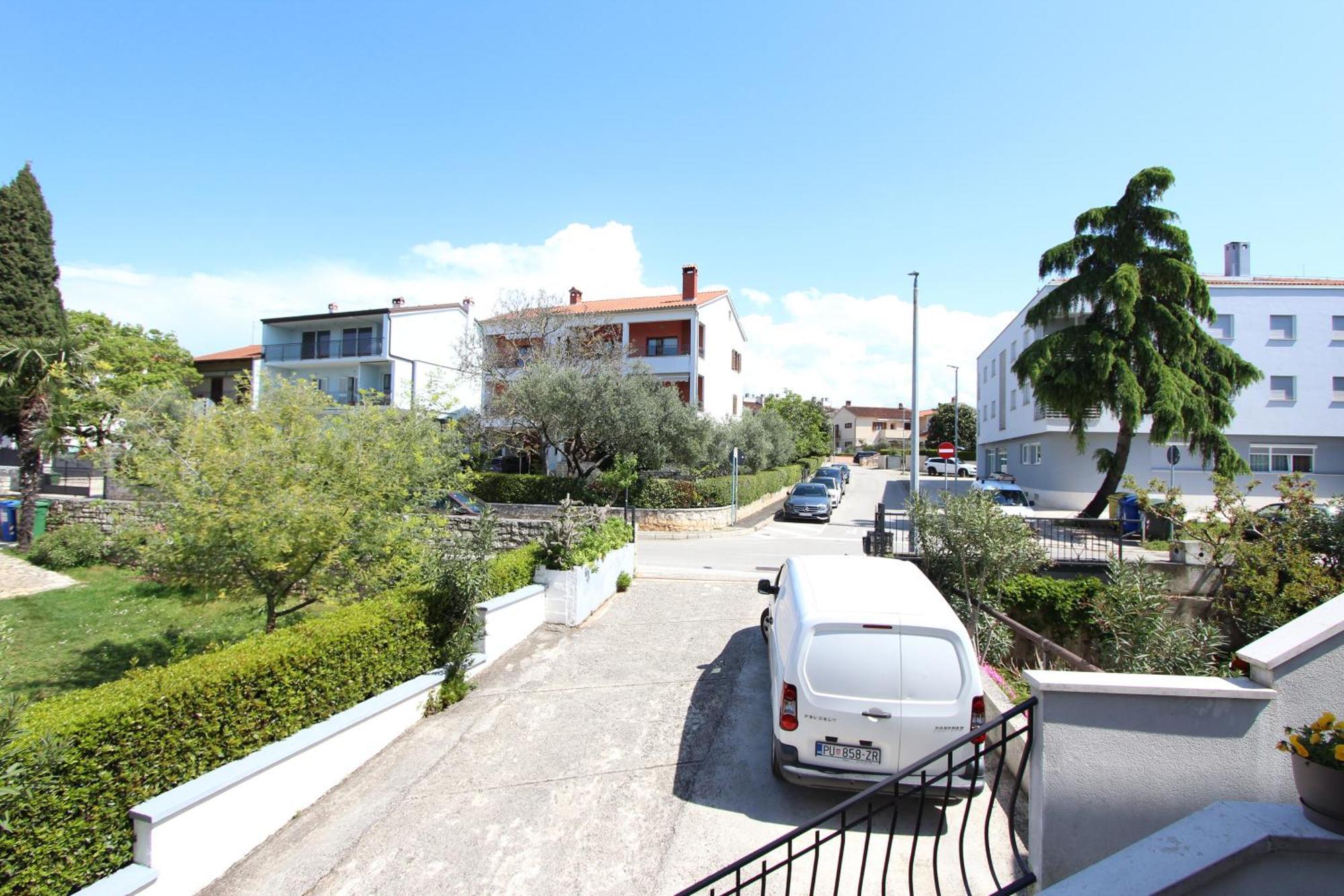 Apartments And Room Silvana Rovinj Rum bild